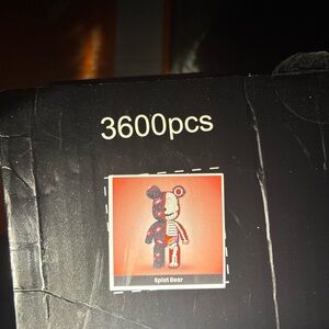 Splat Bear 3600pcs Puzzle Box - Black with Red Accent